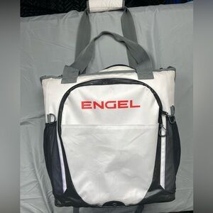 Engel Adventure Gear Backpack Cooler – White/Grey – Insulated